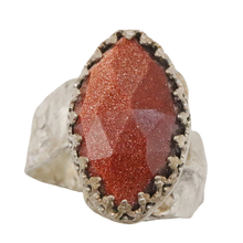 Load image into Gallery viewer, goldstone gemstone ring