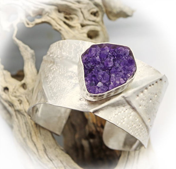 Handcrafted Cuff Bracelets for Unique Style: 2026 Guide