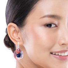 Load image into Gallery viewer, onyx earring on lobe