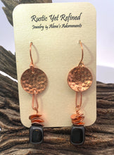 Load image into Gallery viewer, Classic Copper Onyx Earrings