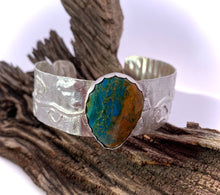 Load image into Gallery viewer, day at the beach opal cuff