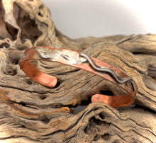 Load image into Gallery viewer, super skinny cuff in natural setting