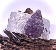 Load image into Gallery viewer, South Seas Treasure  Grape Agate Fine Silver Cuff Bracelet