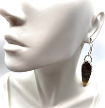 Load image into Gallery viewer, South Seas Treasure earring on lobe