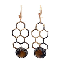 Load image into Gallery viewer, golden steel honeycomb earrings