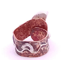 Load image into Gallery viewer, ring shown from the back