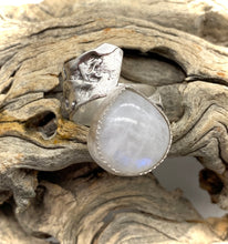 Load image into Gallery viewer, moonstone sterling ring in natural setting