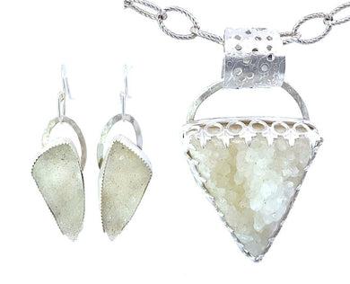 Druzy pendant and earring set