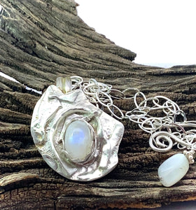 moonstone pendant with chain