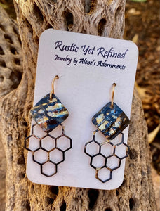 golden honeycomb earrings shown on card