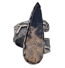 Load image into Gallery viewer, Indonesian Palmwood root ring